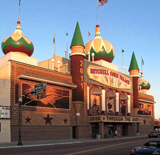 South Dakota, Mitchell Corn Palace